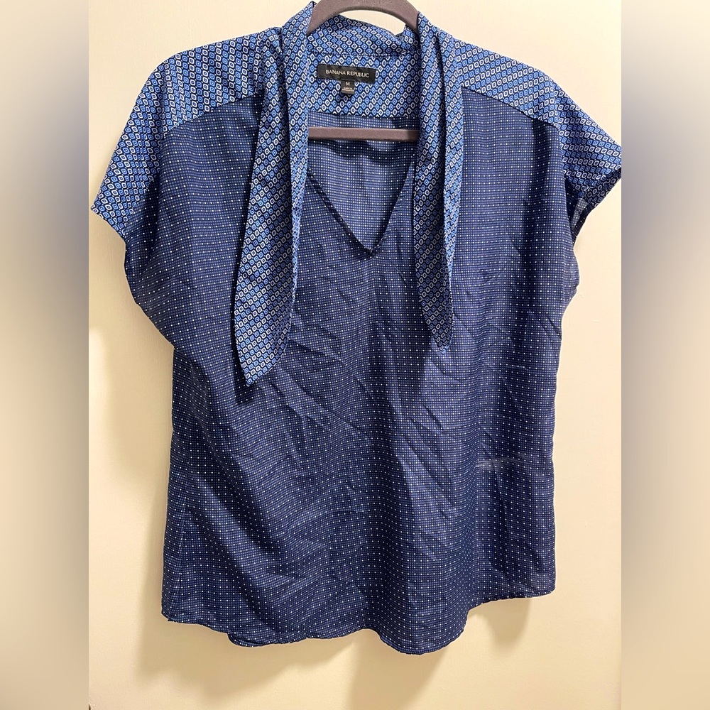 Banana Republic necktie blouse